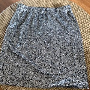 Cremieux size large sequin elastic waist skirt